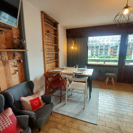Au Centre De - Balcon Expose Sud, Parking Et Animaux Acceptes - Fr-1-624-110 Apartment Samoens