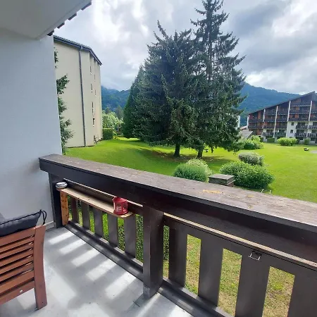 Au Centre De - Balcon Expose Sud, Parking Et Animaux Acceptes - Fr-1-624-110